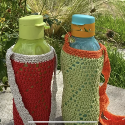 Dopper drinkfles hoes haken (of ander drinkfles) 19 mei 13:30-16:00 materiaal inbegrepen, voor deze workshop moet je de basissteken al beheersen